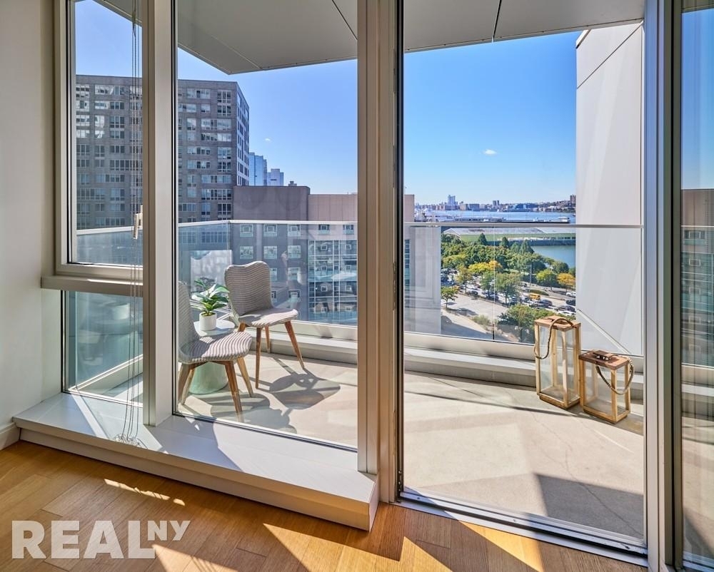 West 57th Street - Photo 1