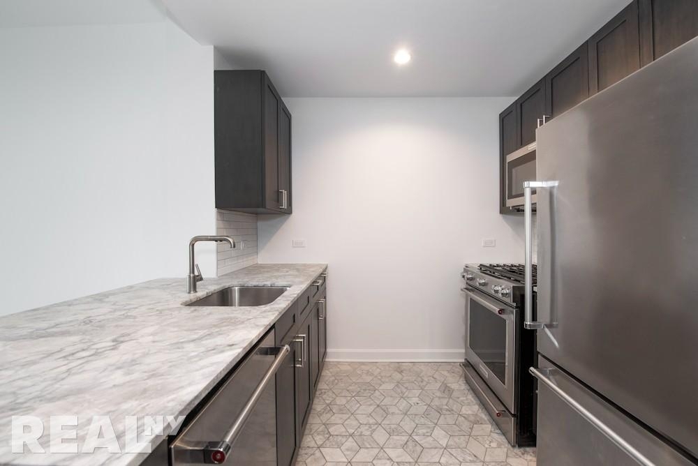 West End Avenue - Photo 3