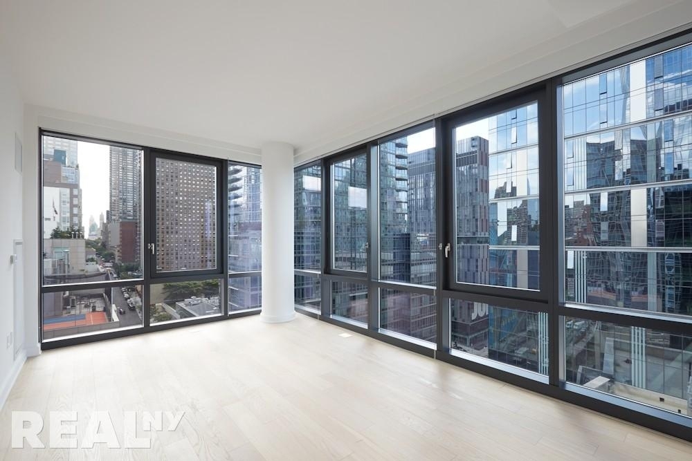 West End Avenue - Photo 3