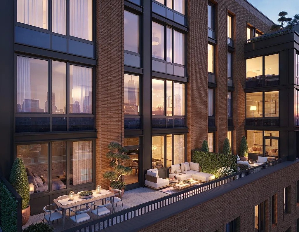 280 East Houston Street - Photo 1