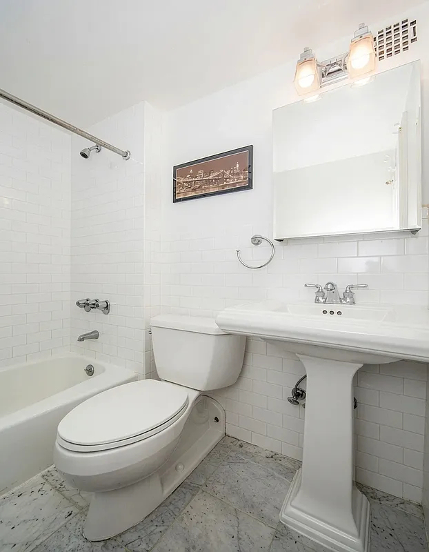 322 West 14th Street - Photo 6
