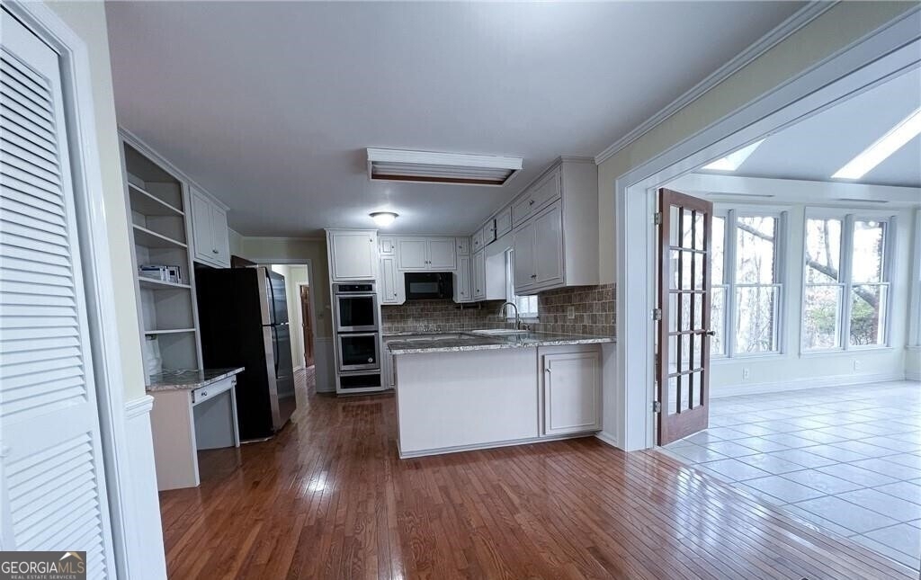 195 Deerfield Road - Photo 6