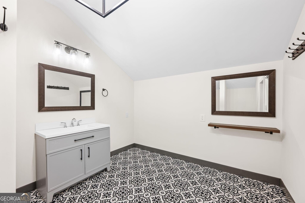 3 Reece Street - Photo 5