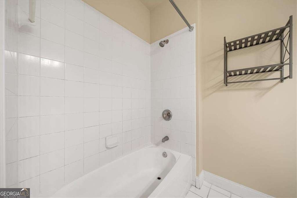 205 16th Street Nw - Photo 6
