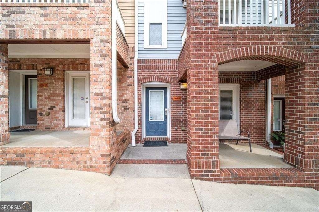 205 16th Street Nw - Photo 1