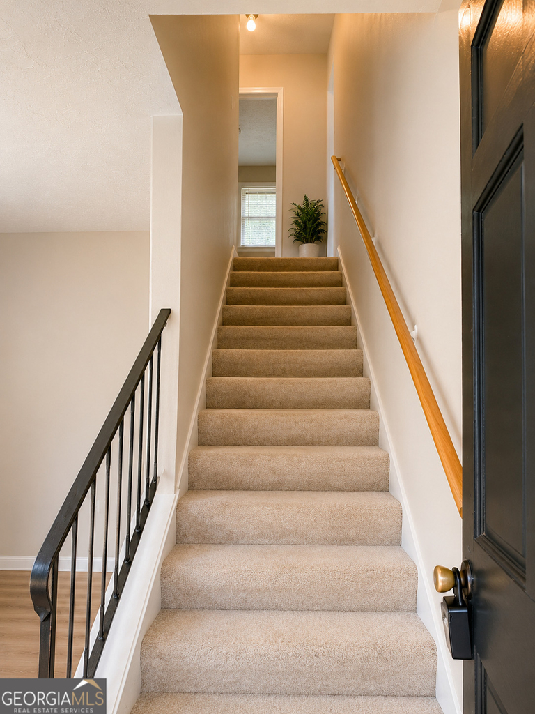 1856 Clinton Road - Photo 4