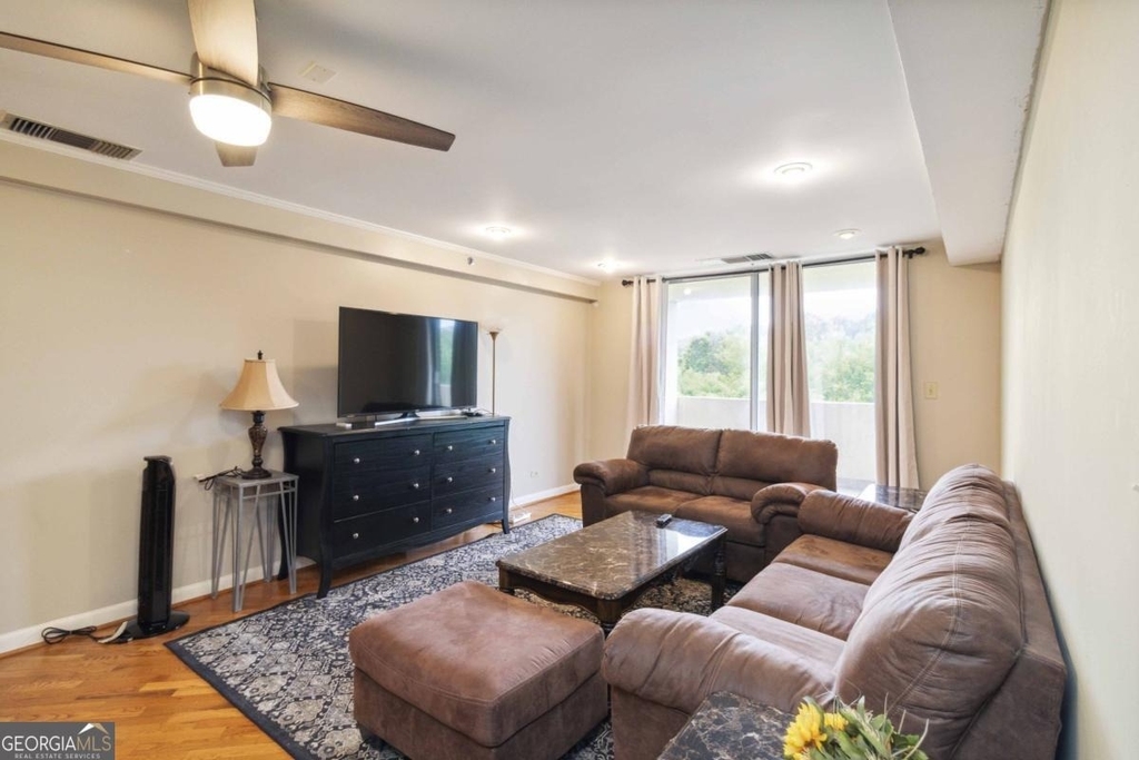 1501 Clairmont Road - Photo 10