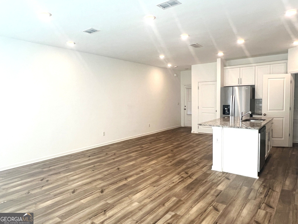 205 Bald Avenue - Photo 5