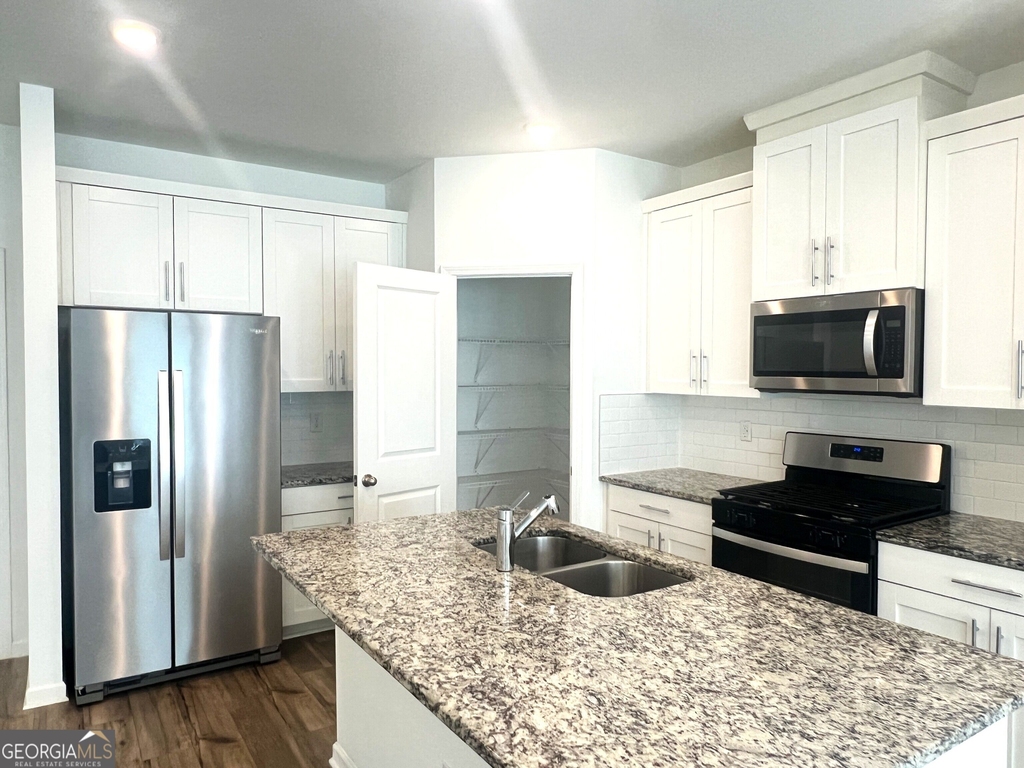 205 Bald Avenue - Photo 7