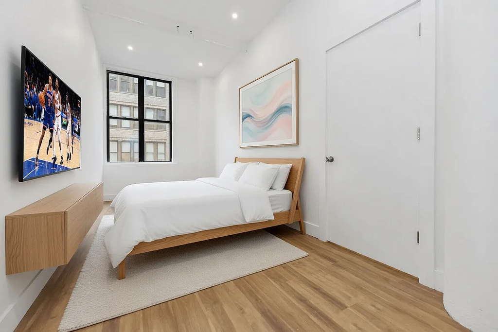 81 Willoughby Street - Photo 2