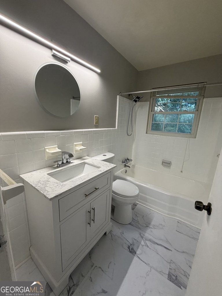 2726 Hollywood Drive - Photo 8
