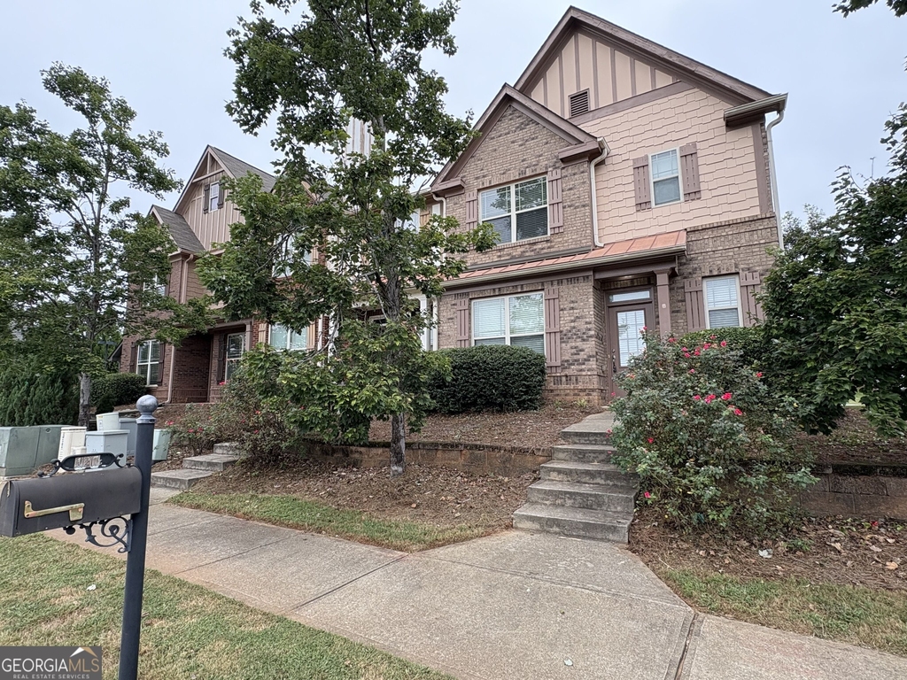 127 Red Maple Drive - Photo 0