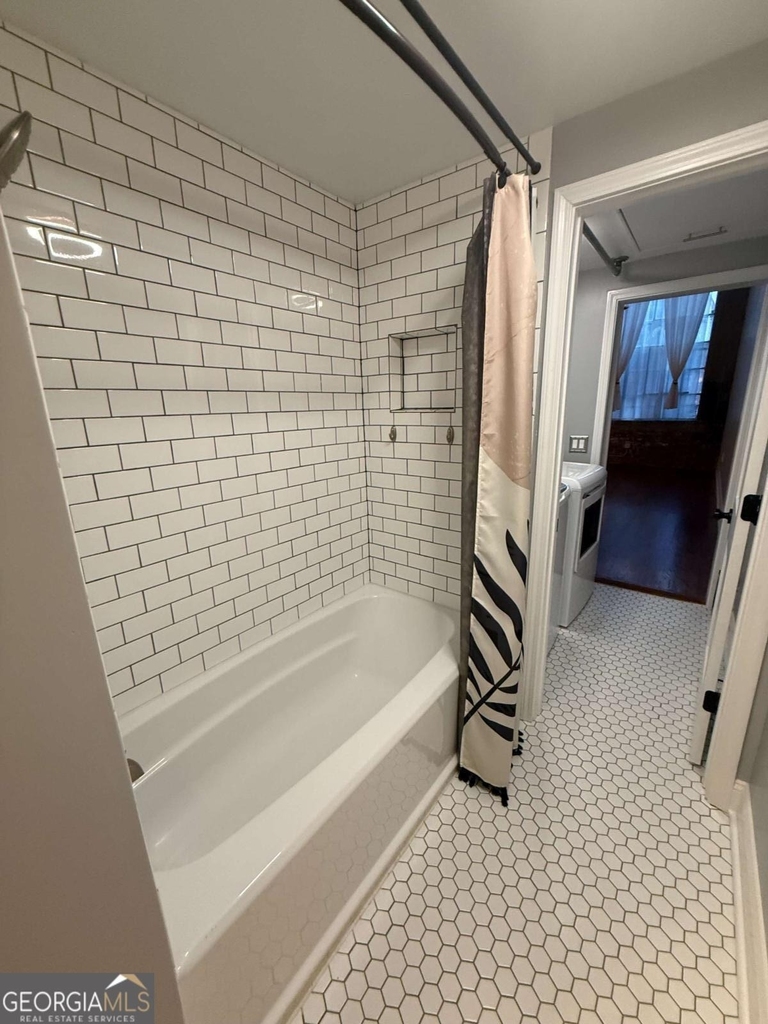 210 Walker Street Sw - Photo 10
