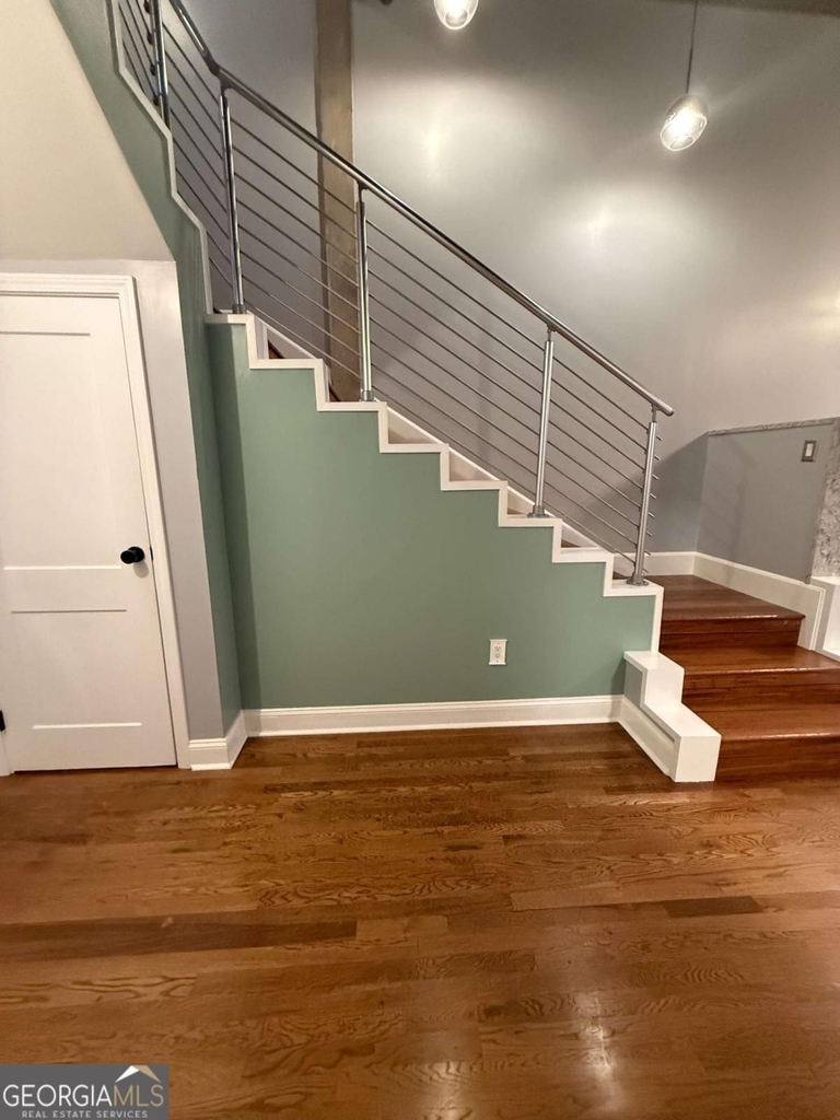 210 Walker Street Sw - Photo 11