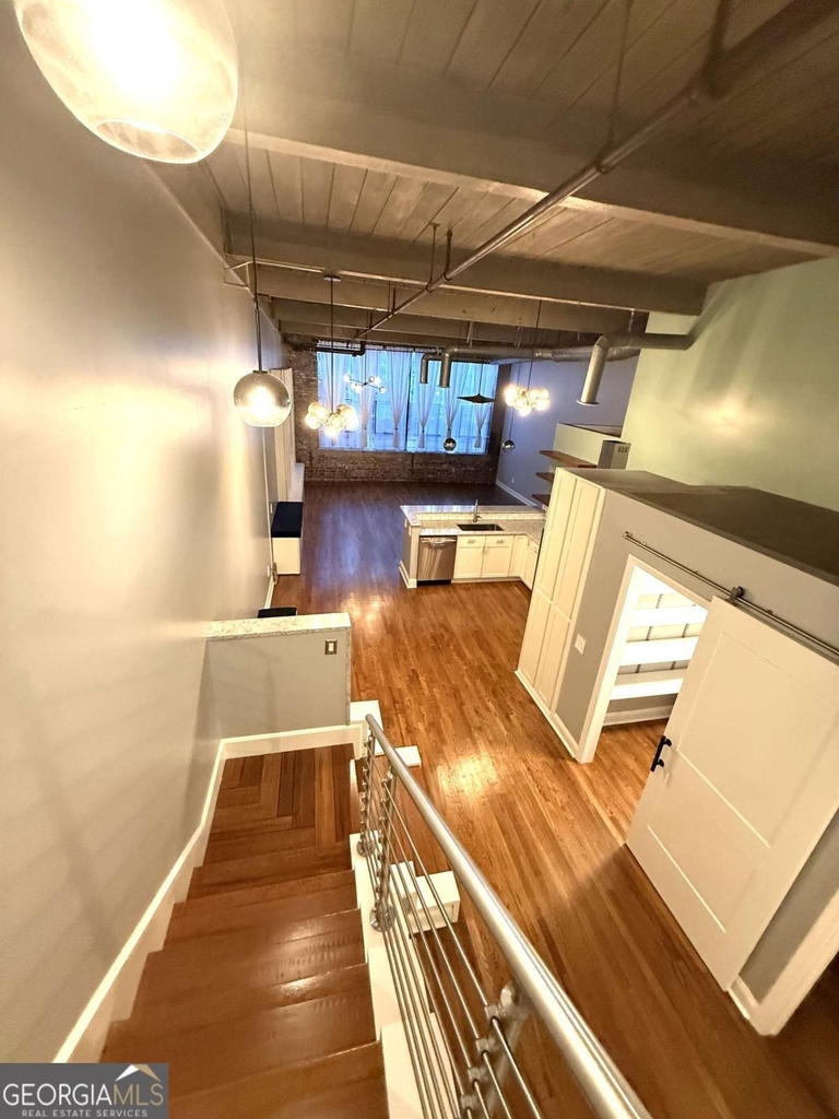 210 Walker Street Sw - Photo 16