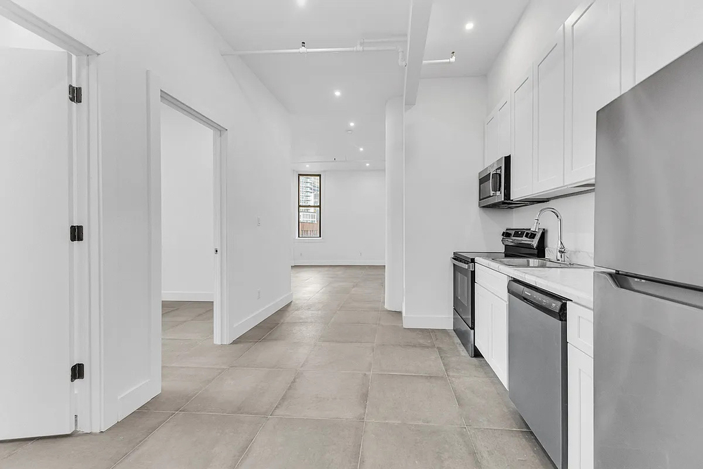 81 Willoughby Street - Photo 4