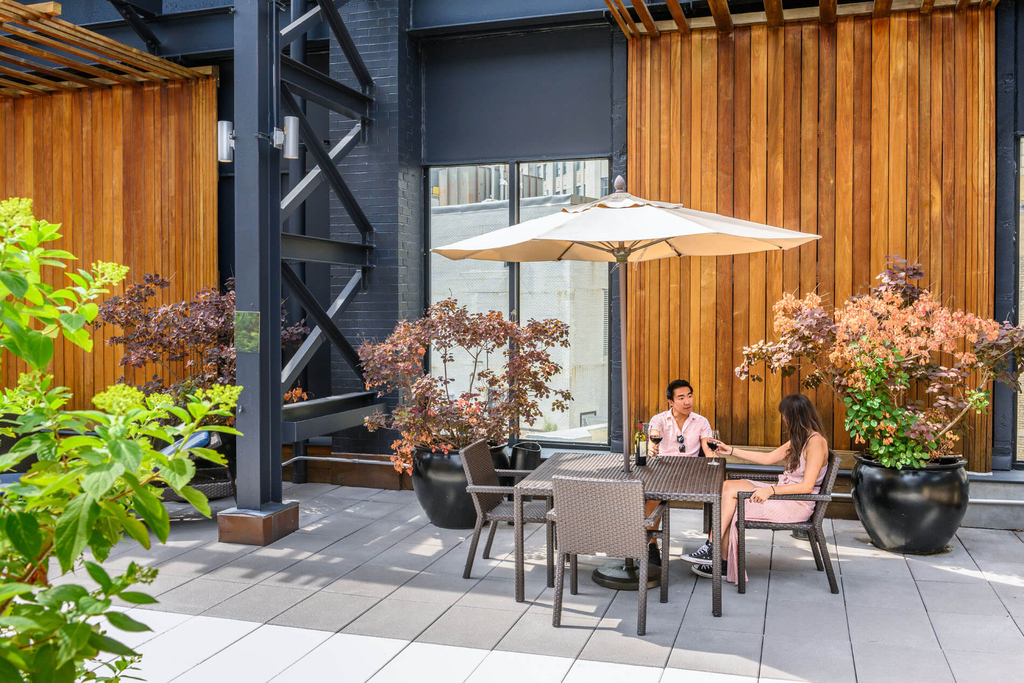 10 Hanover Square - Photo 38