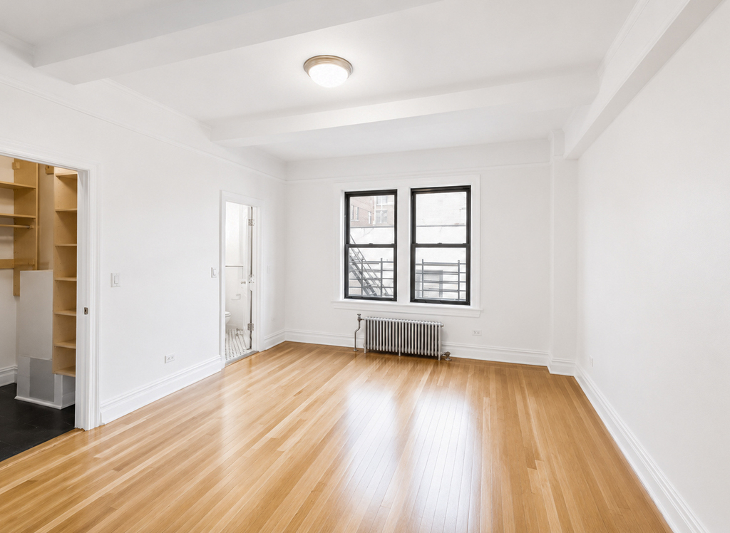 111 East 80th Street - Photo 4