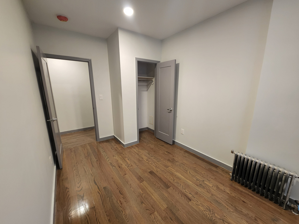 601 West 151st Street - Photo 5
