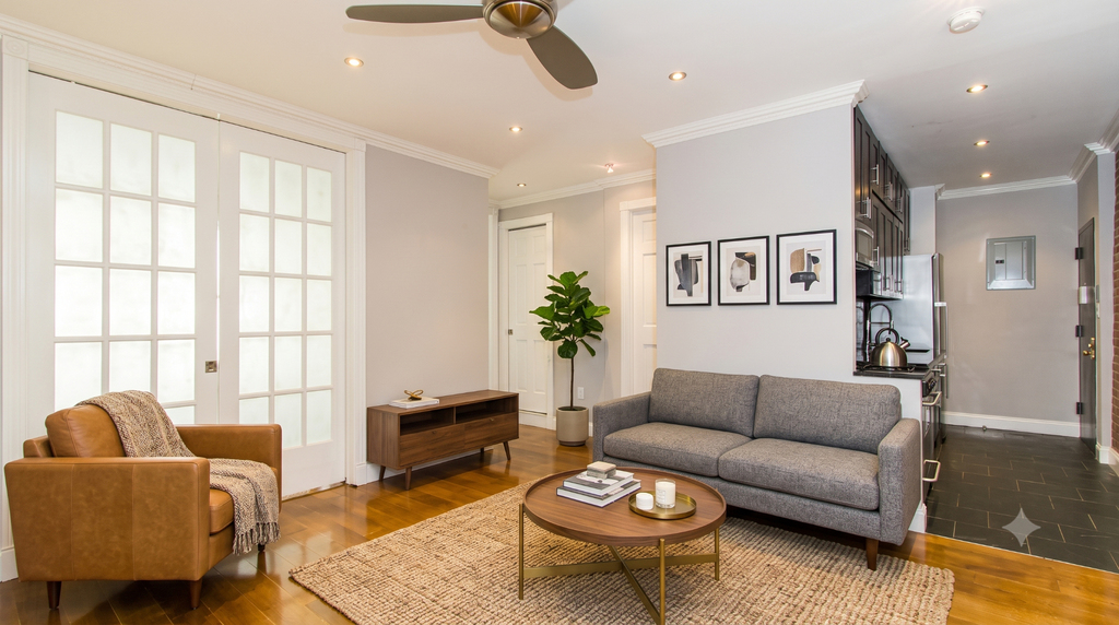 334 East 100th Street - Photo 1