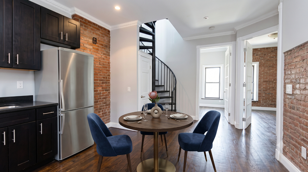314 East 106th Street - Photo 1