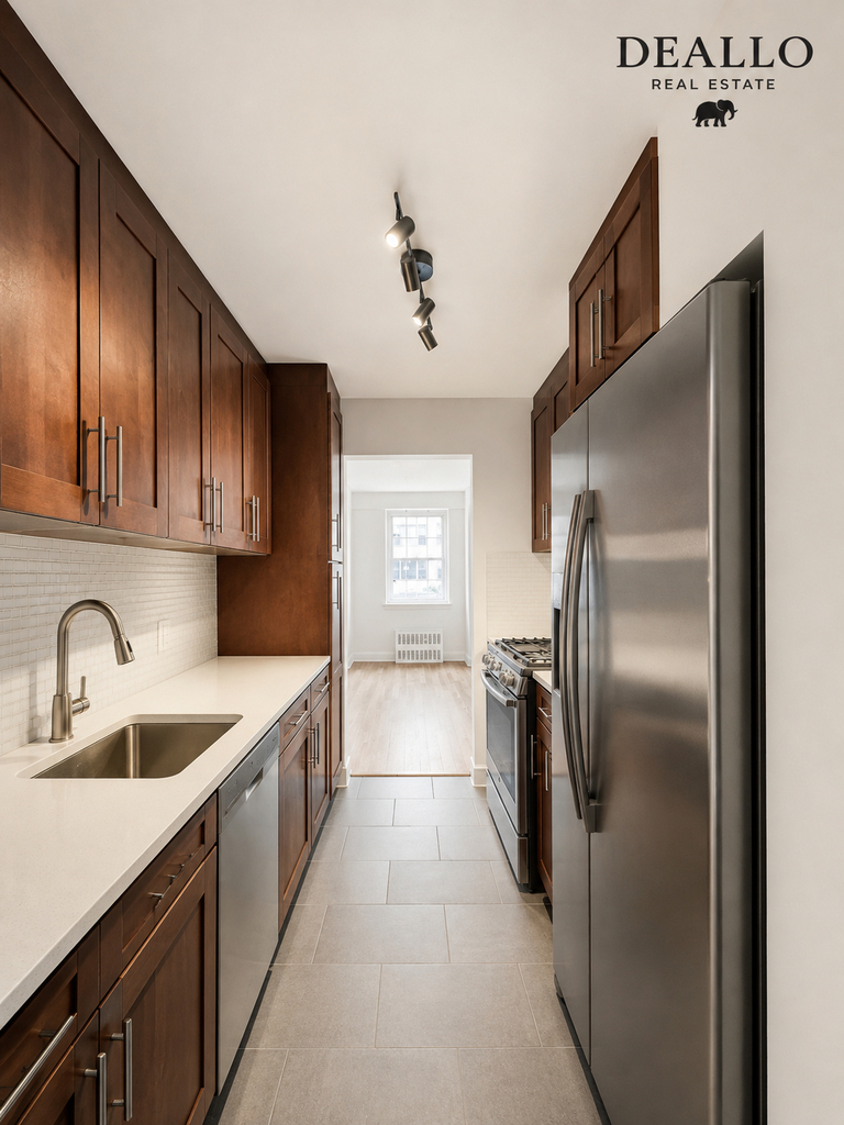  East 71st Street - Photo 1