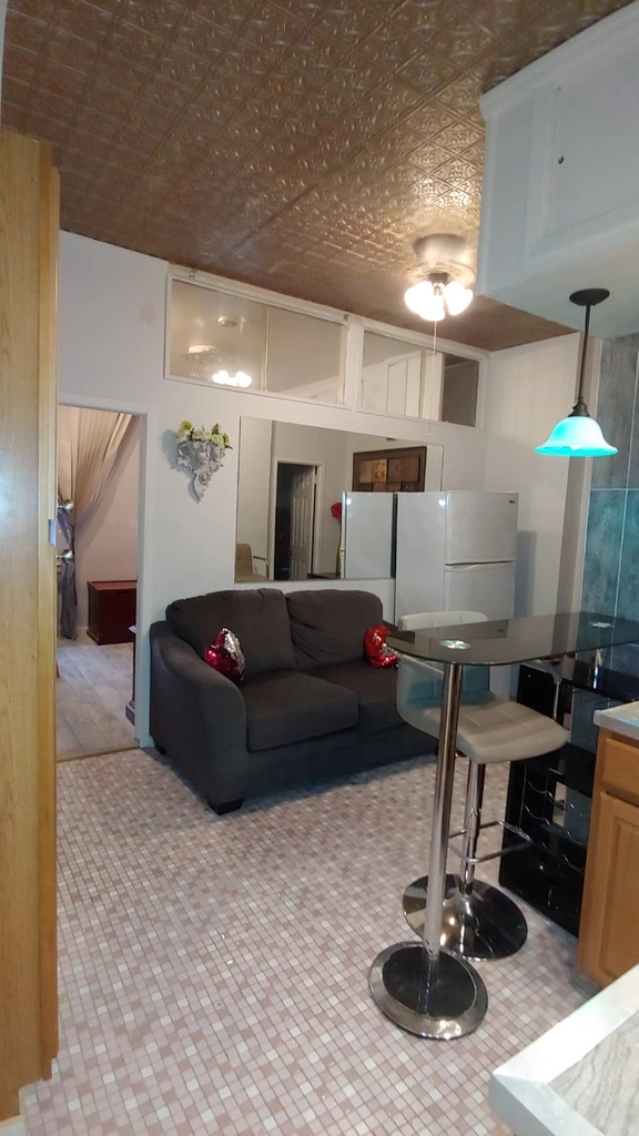31 East 30th Street - Photo 3