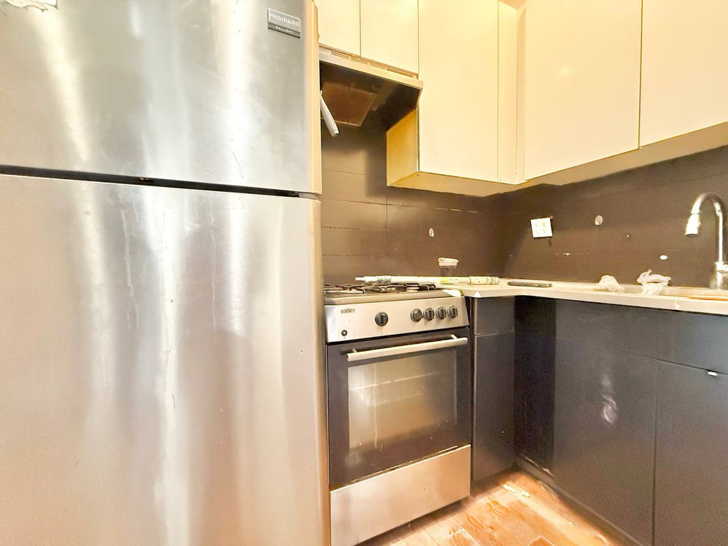 505 Central Avenue - Photo 2