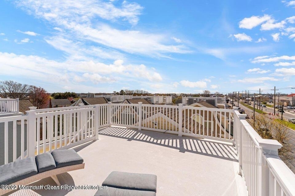 369 W 8th Street - Photo 25