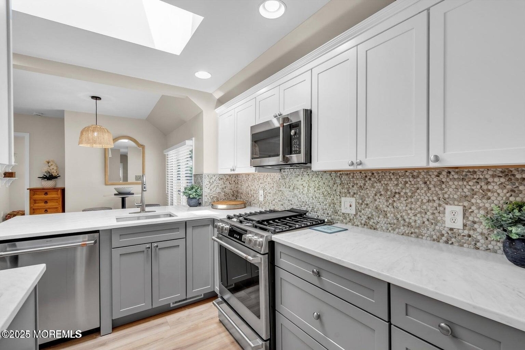 520 Brighton Avenue - Photo 8