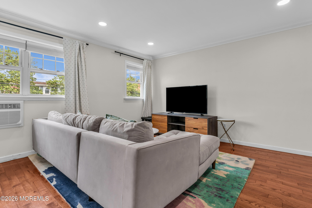 304 4th Avenue - Photo 2
