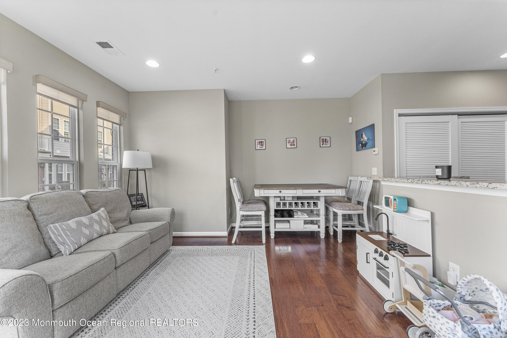 1 Kyle Drive - Photo 5