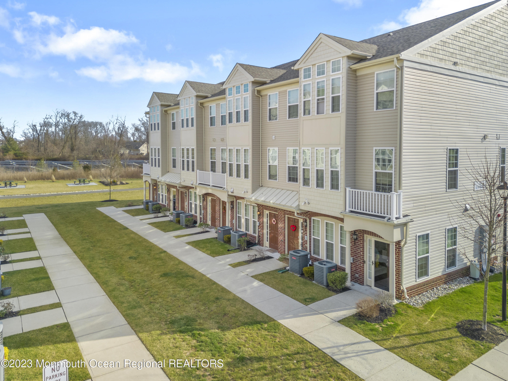 1 Kyle Drive - Photo 1