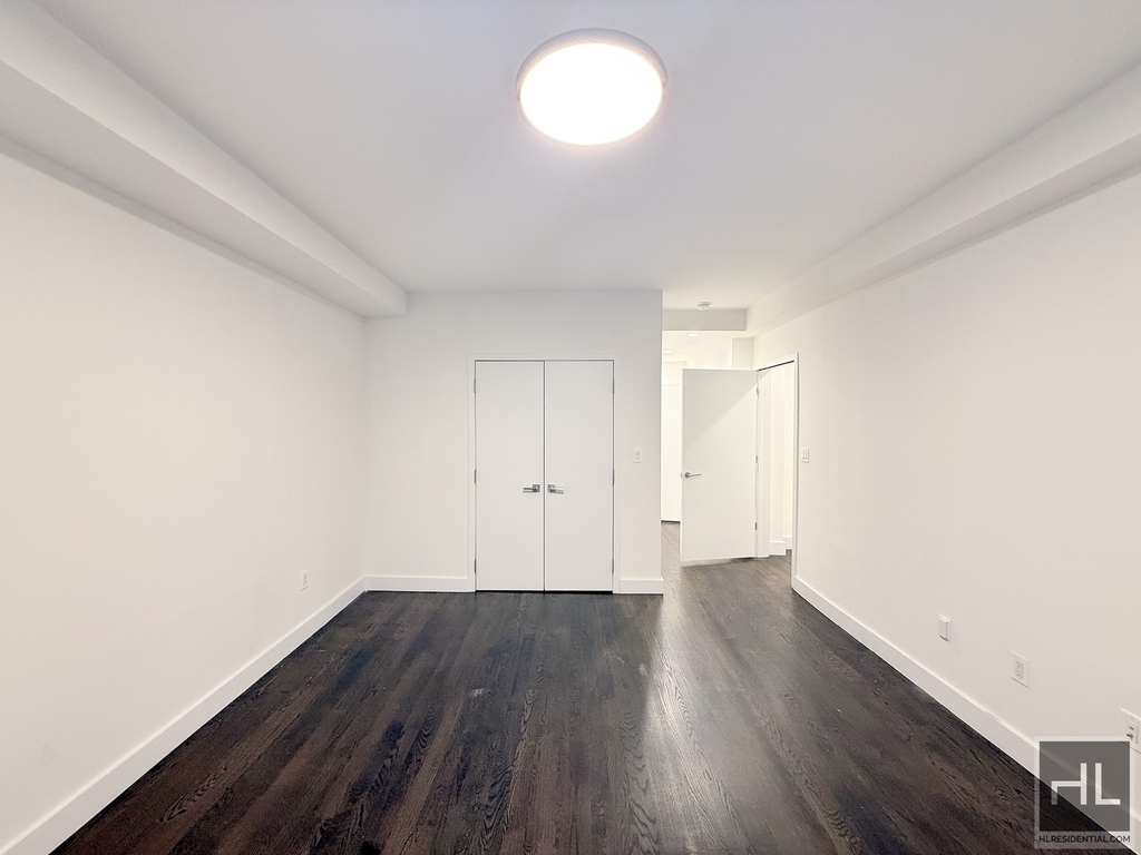 West End Avenue - Photo 6