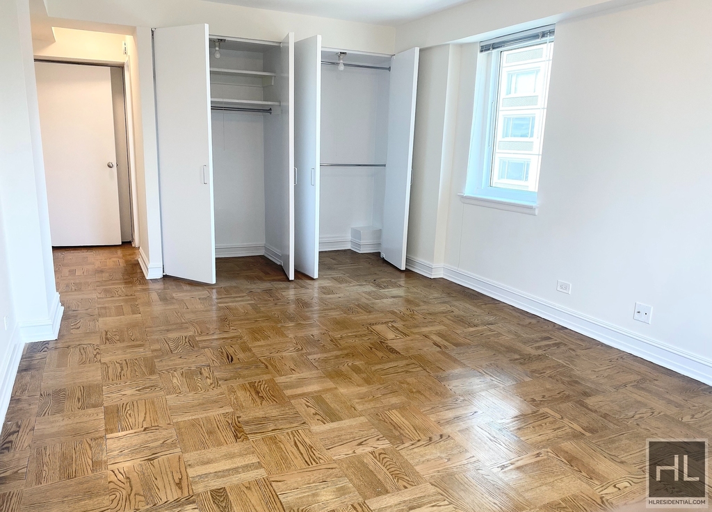 East 71st Street - Photo 1