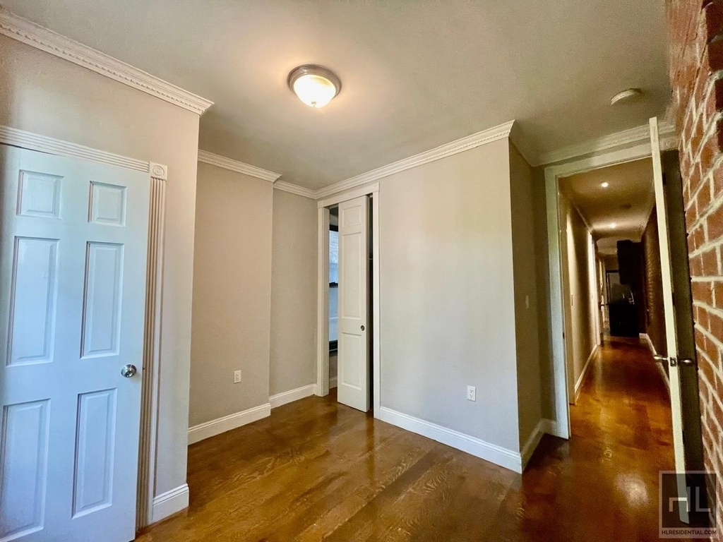 West 103rd Street - Photo 3