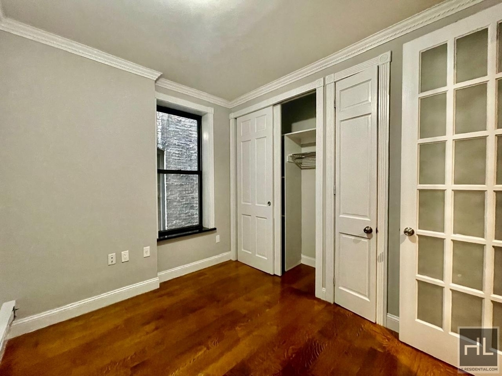 West 103rd Street - Photo 6
