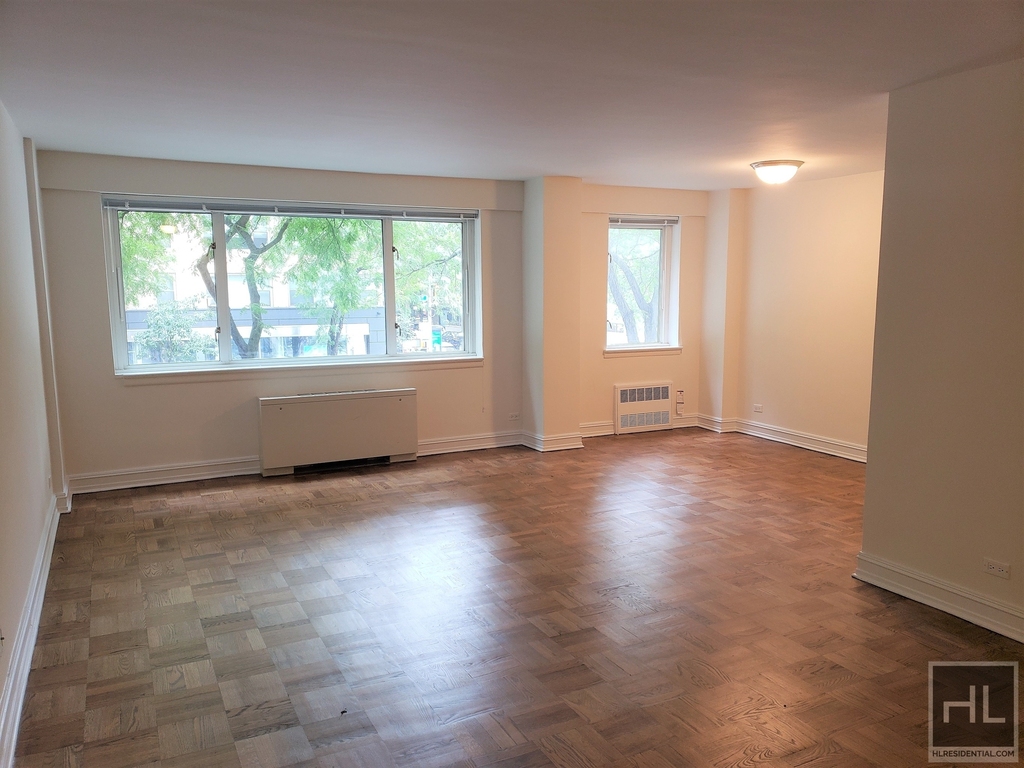East 71st Street - Photo 0