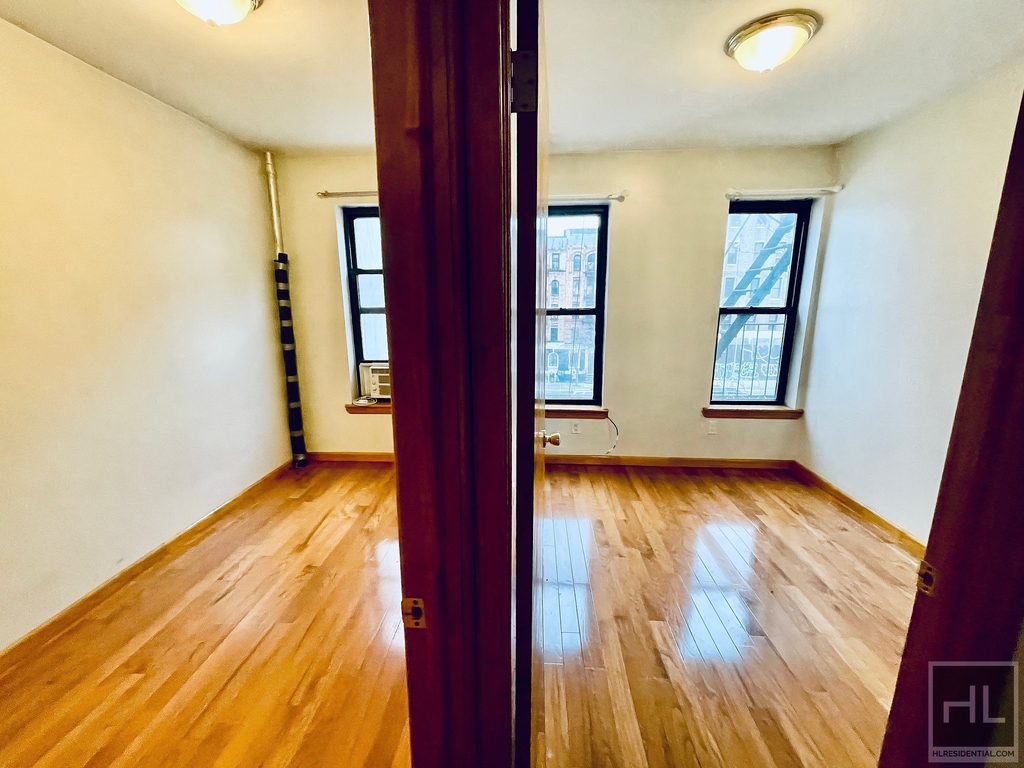 East 14th Street - Photo 3
