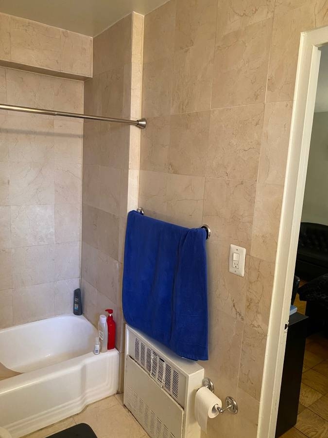 East 36 Street - Photo 4