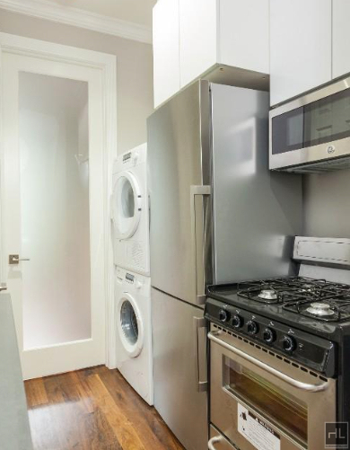East 116 Street - Photo 0