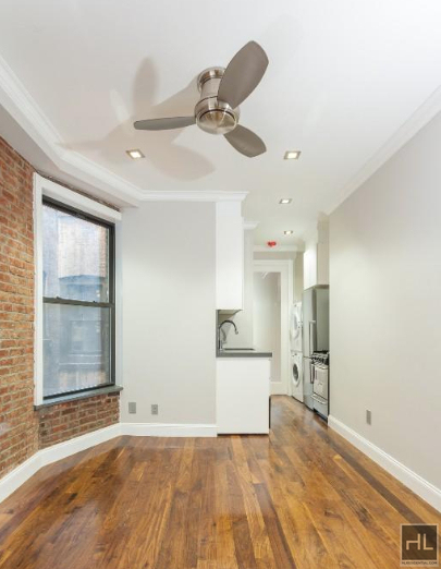 East 116 Street - Photo 1