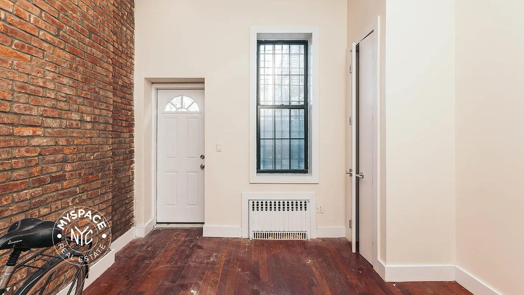 179 Knickerbocker Avenue - Photo 5