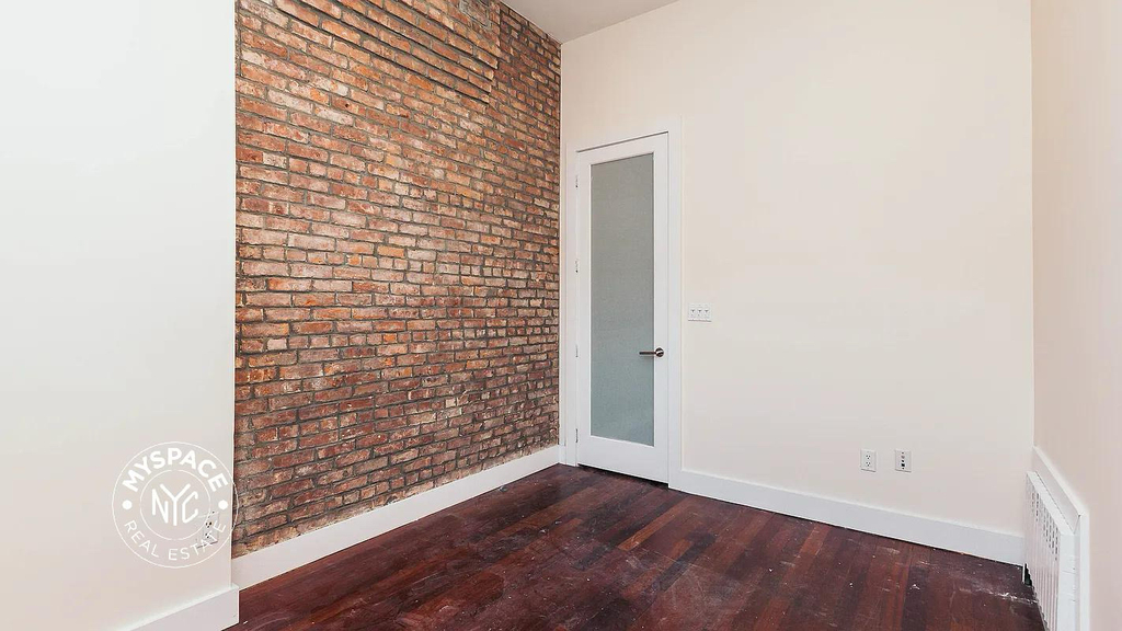 179 Knickerbocker Avenue - Photo 10