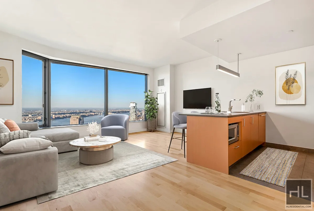 Spruce Street - Photo 1
