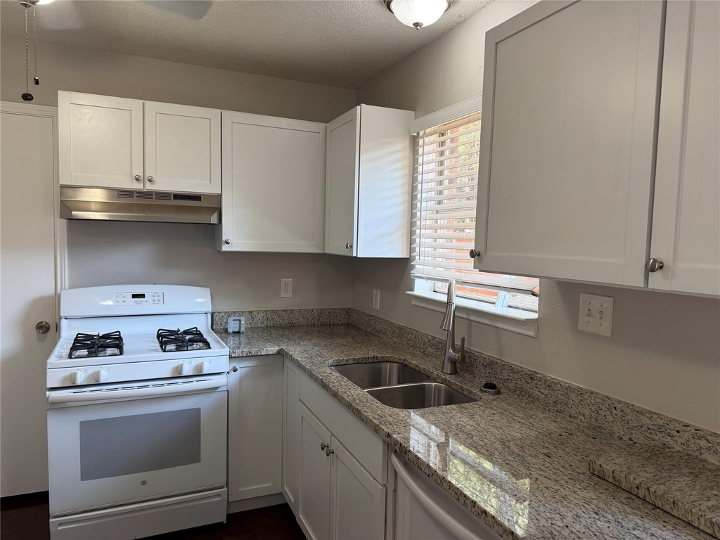 1007 Shaw Street - Photo 18