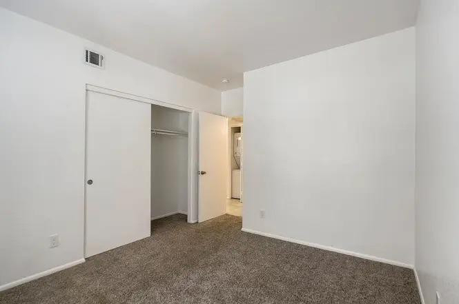 1735 W Cortez Street - Photo 13