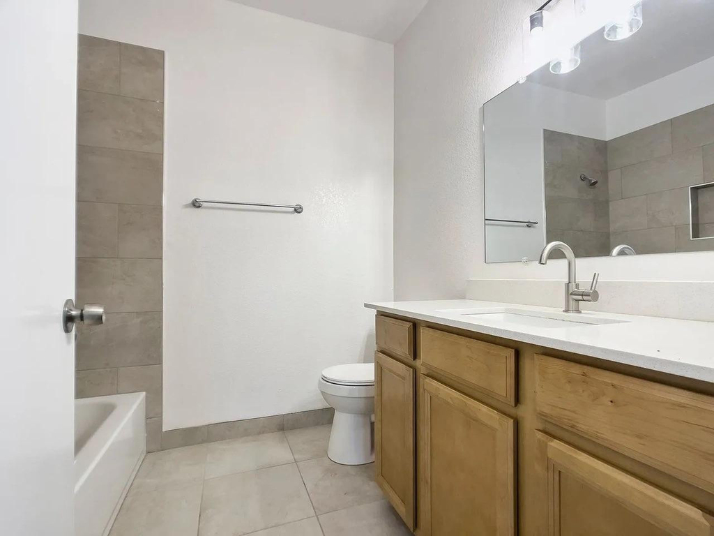 1735 W Cortez Street - Photo 11
