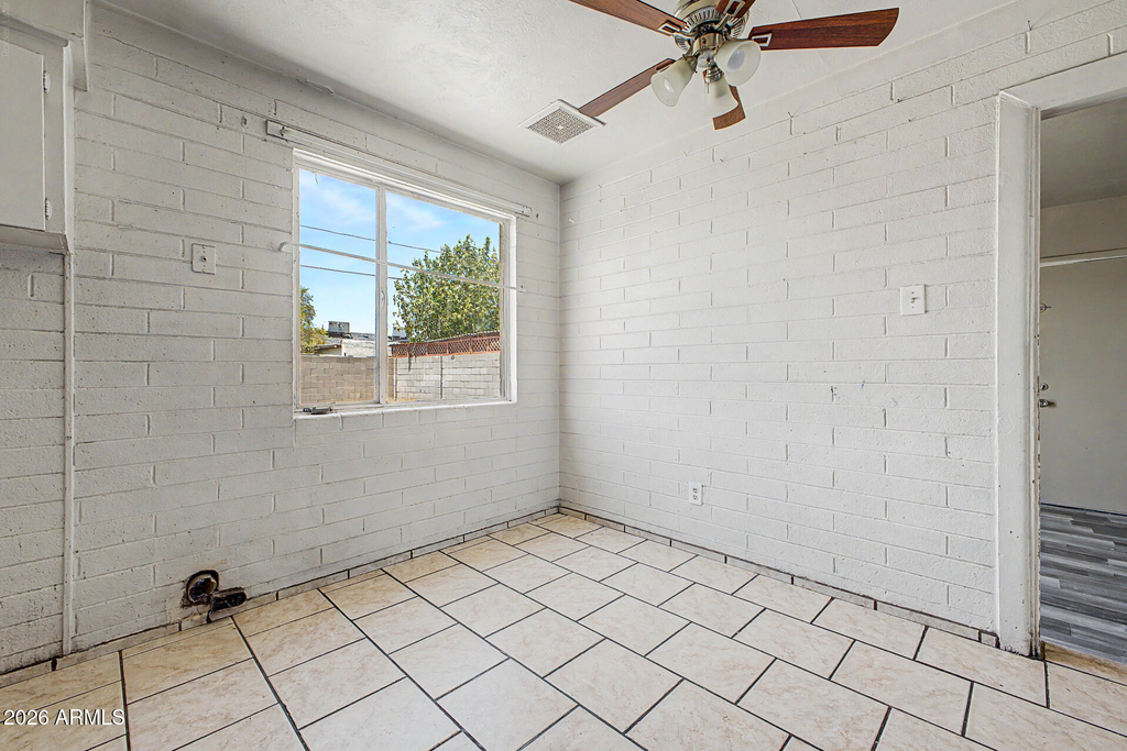 5828 N 63rd Drive - Photo 8