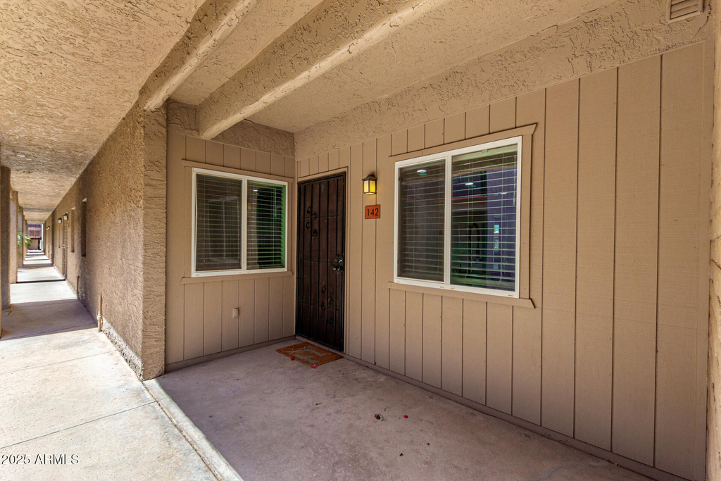 4354 N 82nd Street - Photo 2
